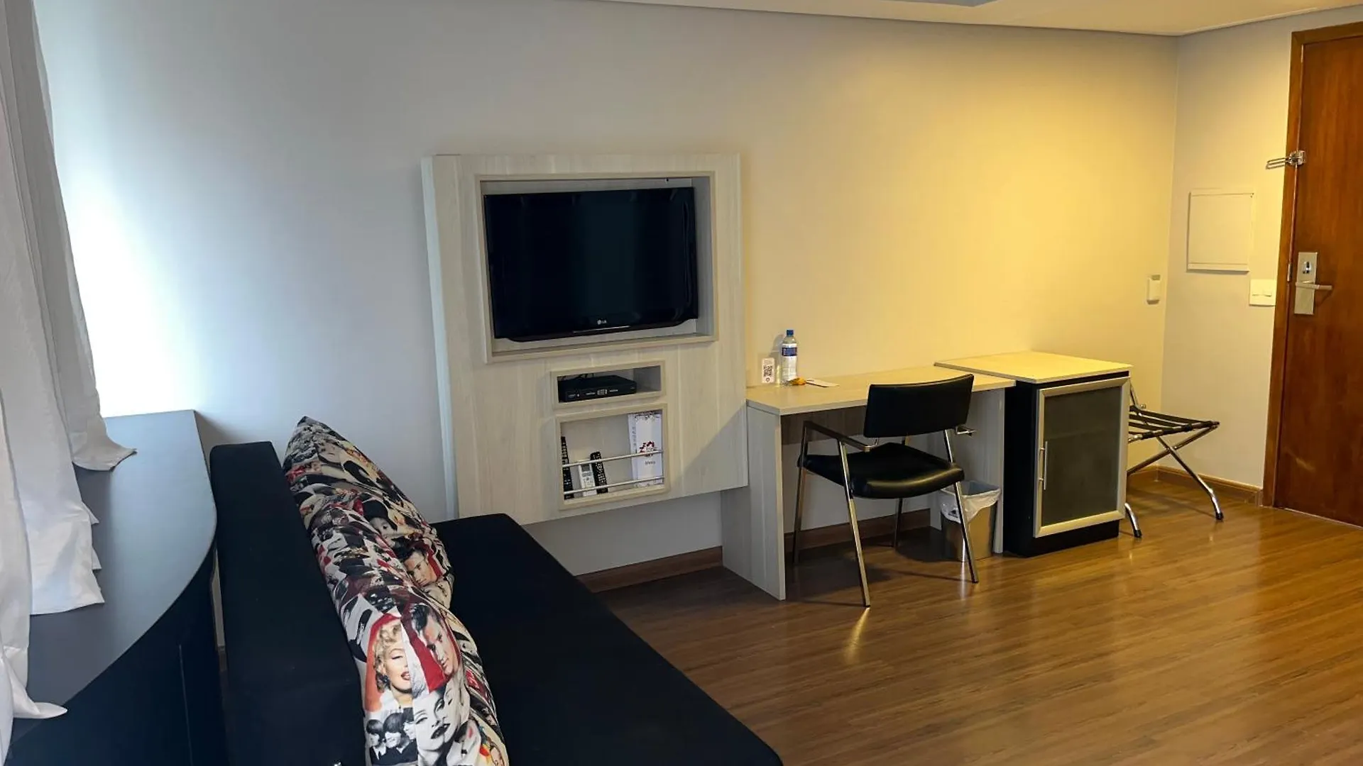Apartman Flat Merc Bela Vista- Beneficencia Portuguesa Com Garagem 1402 São Paulo